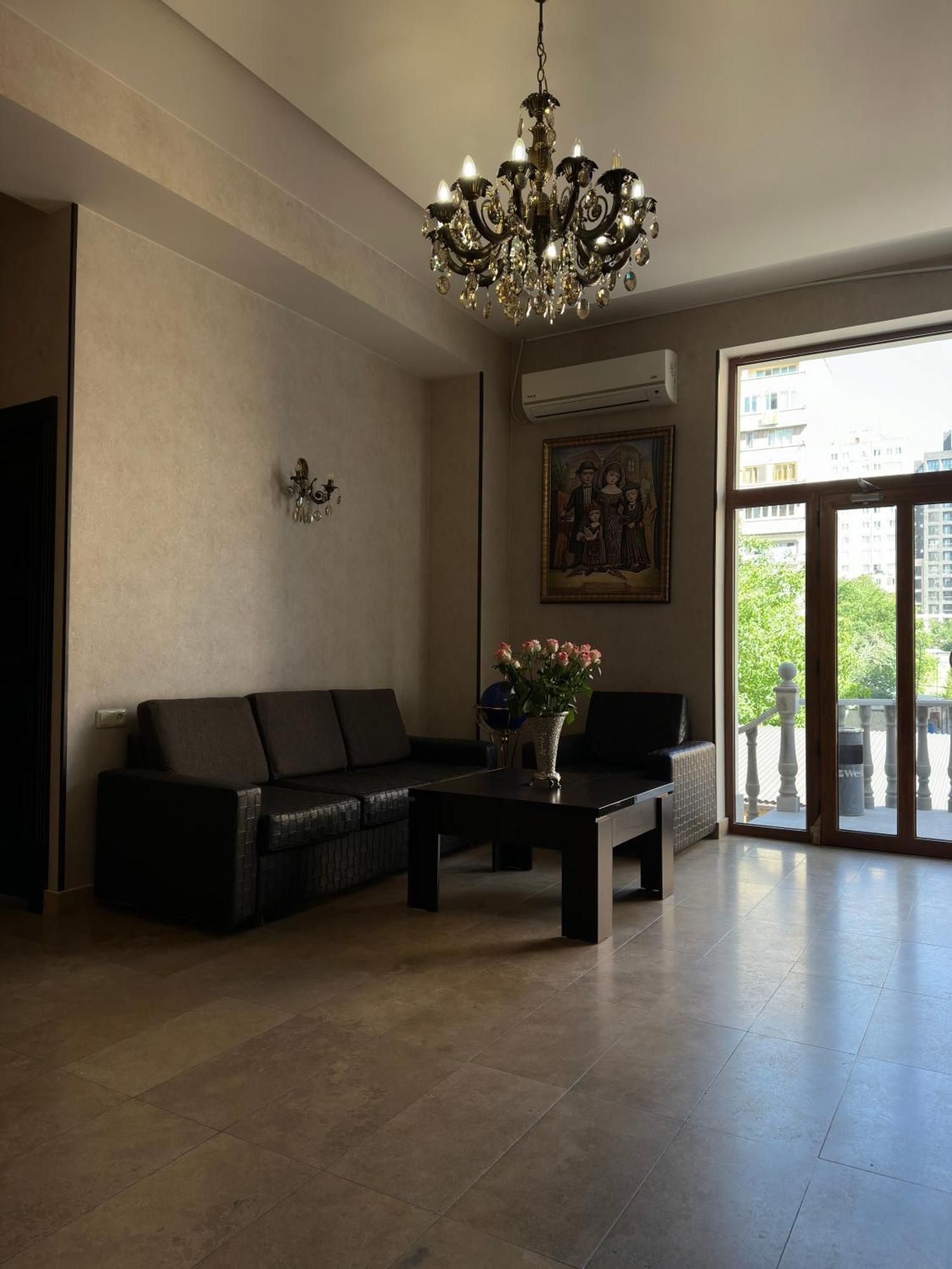 Eridana Hotel Yerevan Exterior photo