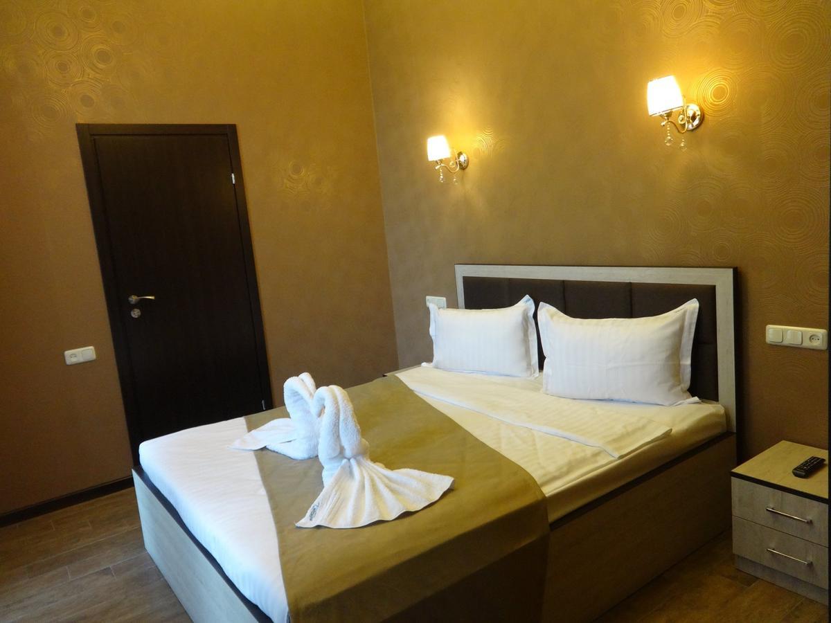 Eridana Hotel Yerevan Exterior photo