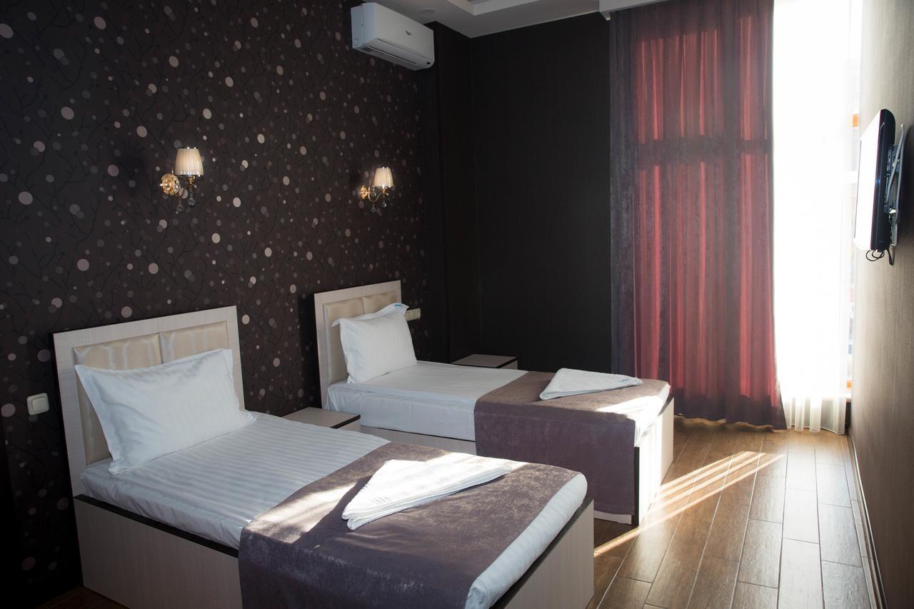 Eridana Hotel Yerevan Exterior photo